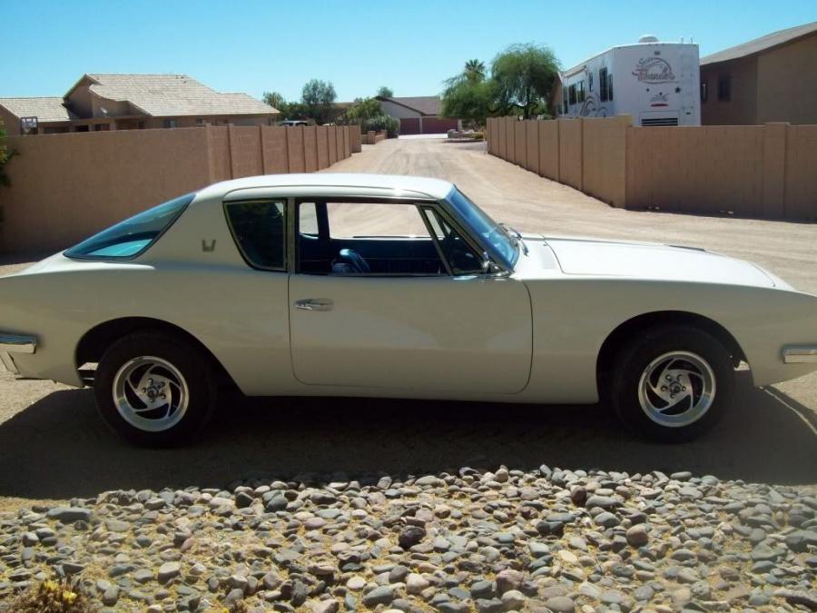  Studebaker Avanti 1962 года  (фото 25 из 32)